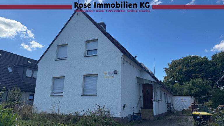 Charmantes Einfamilienhaus mit Potenzial und großem Garten