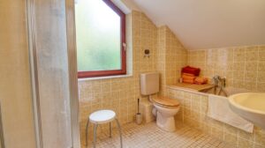 Badezimmer - Dachgeschoss