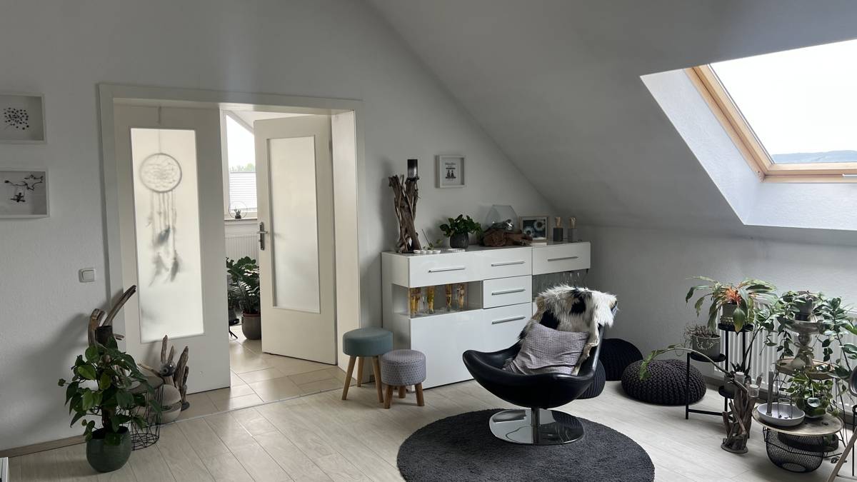 Wohnzimmer 2 - Wohnung DG