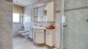 Badezimmer - EG