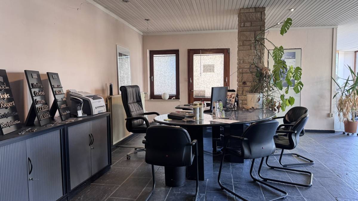 Büro