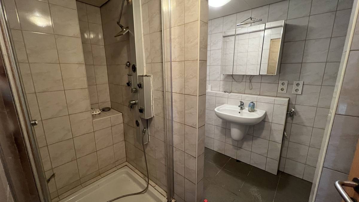 Badezimmer - Erdgeschoss