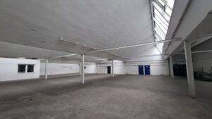 Halle 1