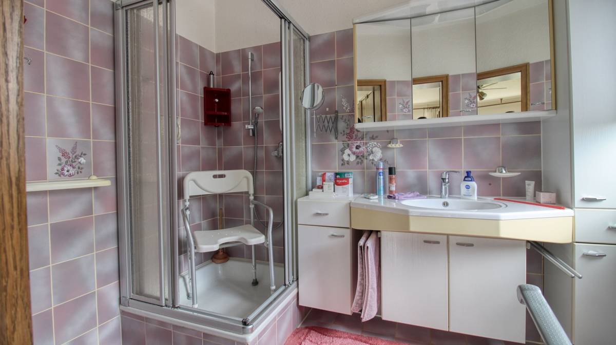 Badezimmer EG