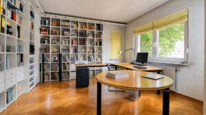 Bibliothek - Erdgeschoss